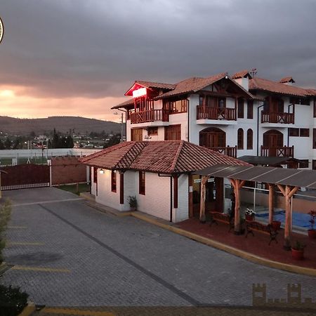 Hosteria El Imperio Real Salcedo Εξωτερικό φωτογραφία