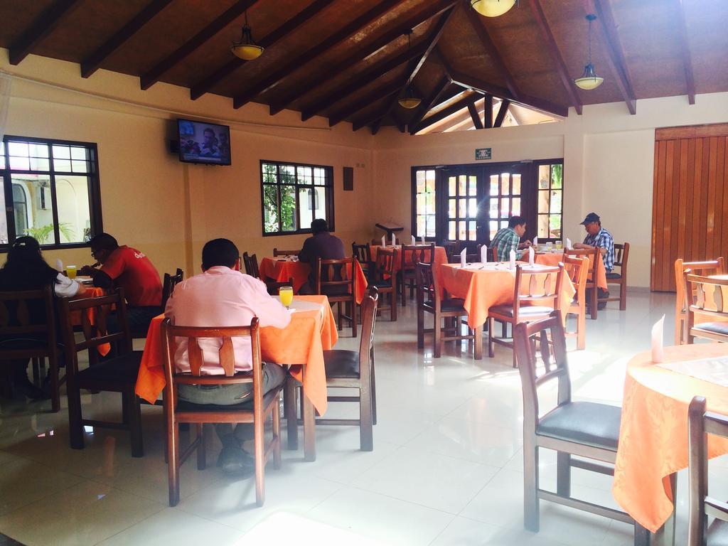Hosteria El Imperio Real Salcedo Εξωτερικό φωτογραφία
