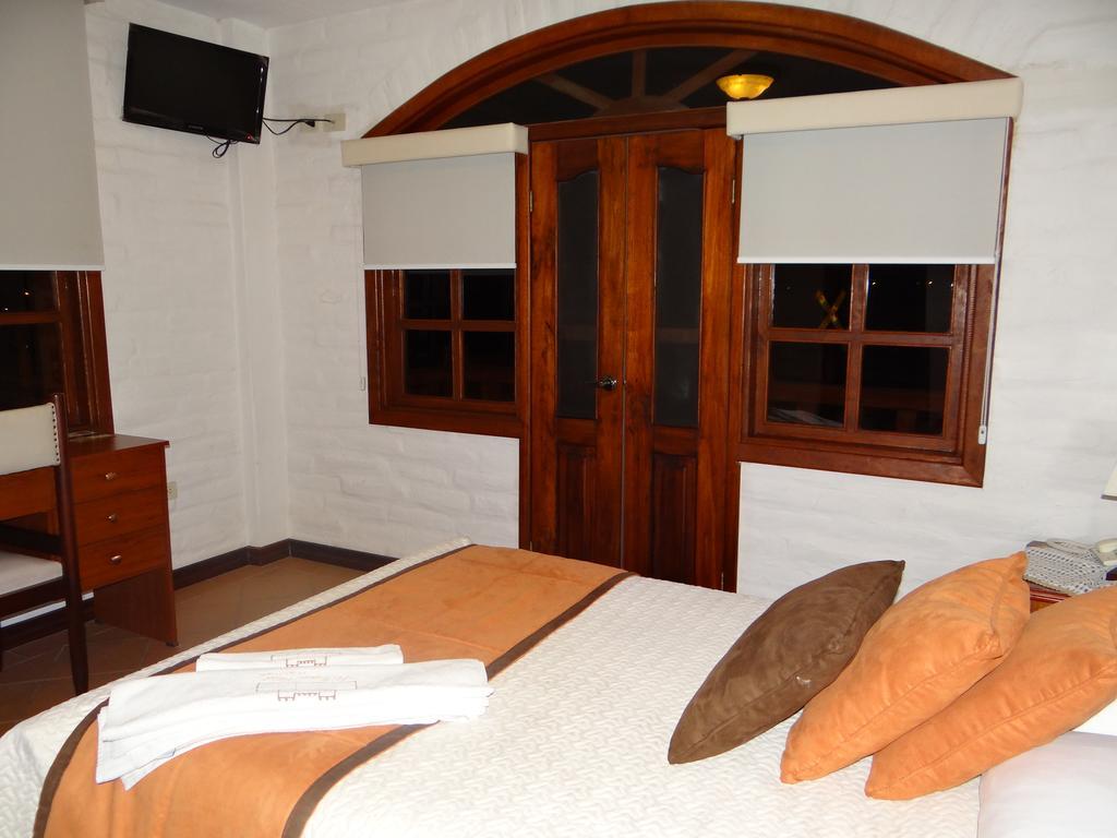 Hosteria El Imperio Real Salcedo Εξωτερικό φωτογραφία